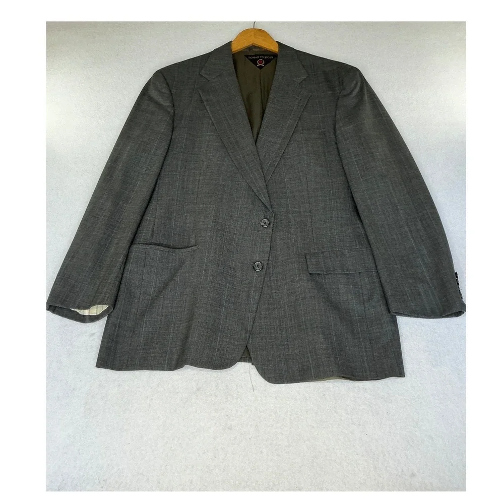 Tommy Hilfiger Blazer Mens 42R Grey Pinstripe Two Button Sport Coat Made in USA